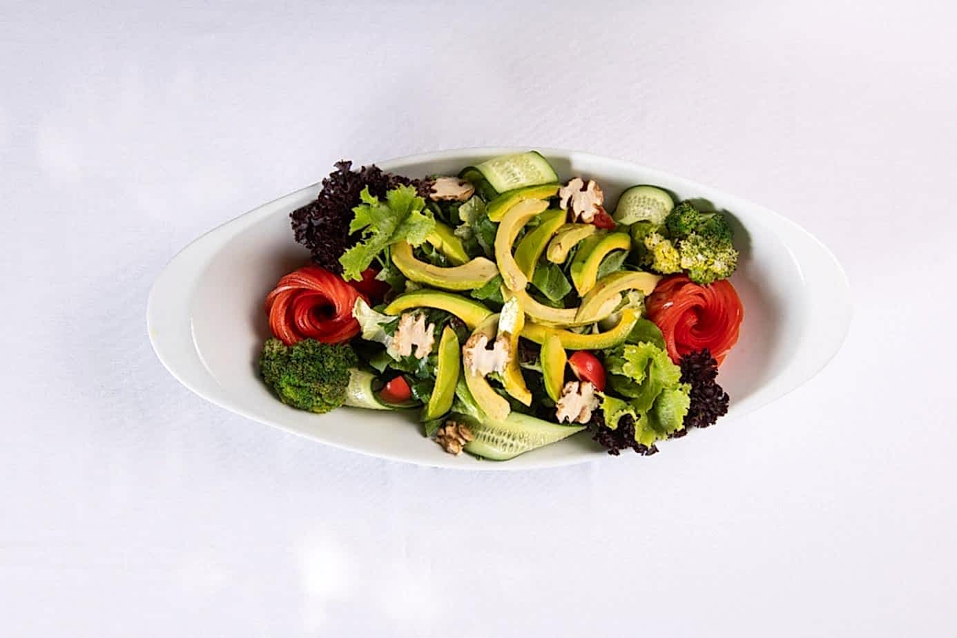 Avokadolu Yesil Salata